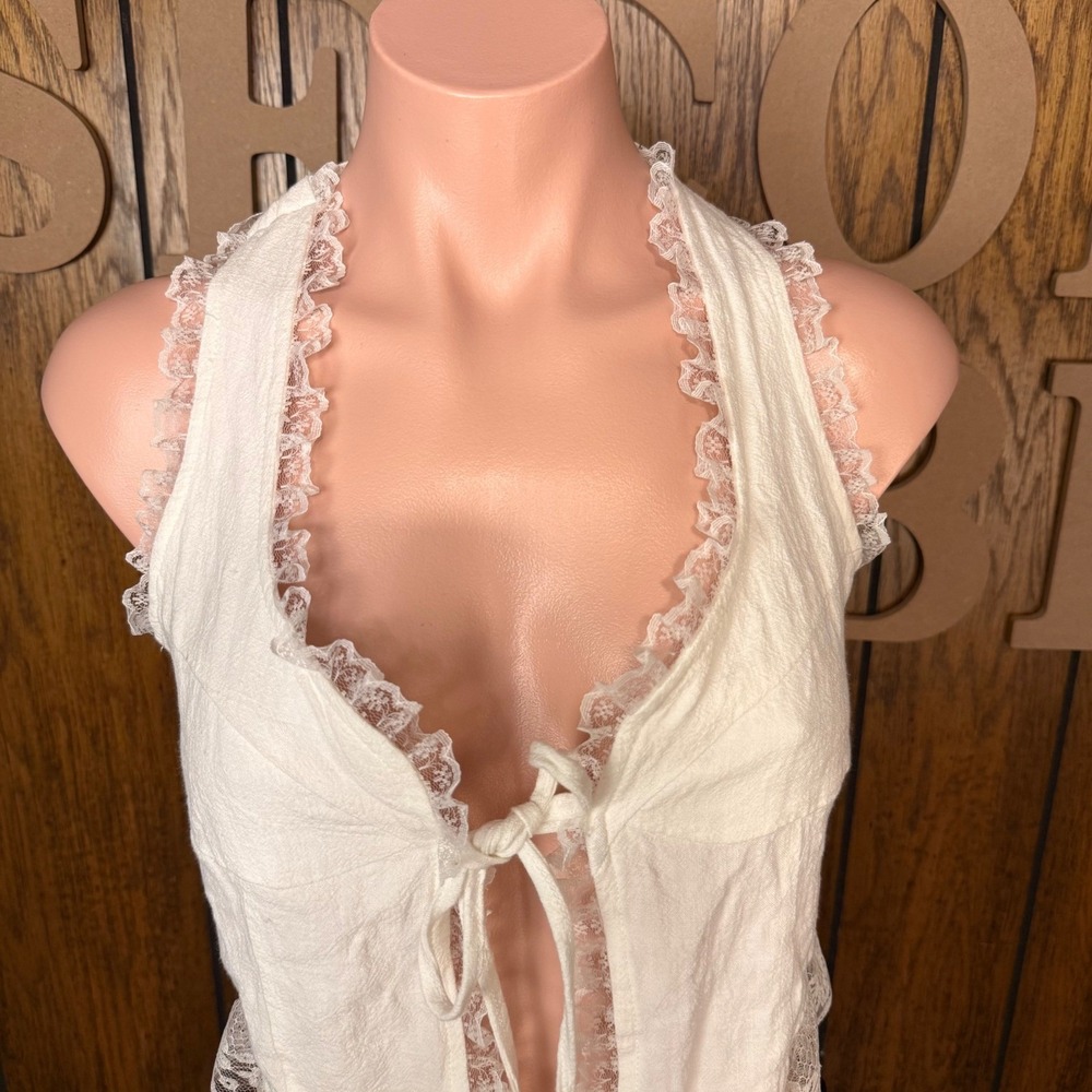 Y2K Cream Lace Trim Tie Front Vest Top Women M Coquette Fairycore Boho Ethereal - Picture 3 of 8